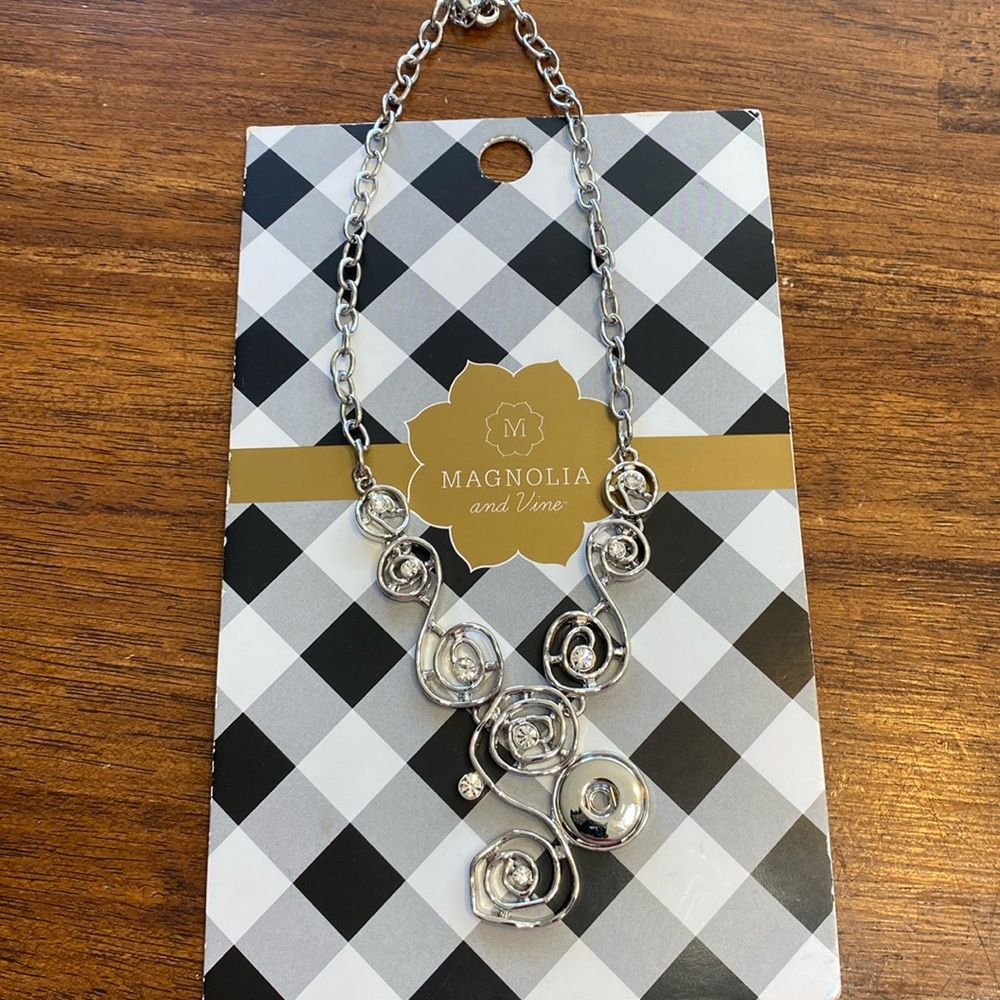 Magnolia and Vine Artisinal Swirl Necklace, new